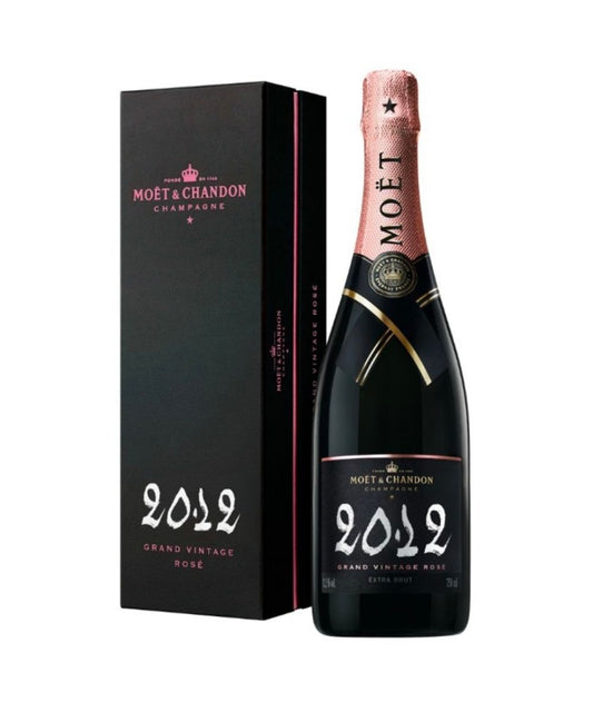 Moët & Chandon Grand Vintage Rosé With Gift Box